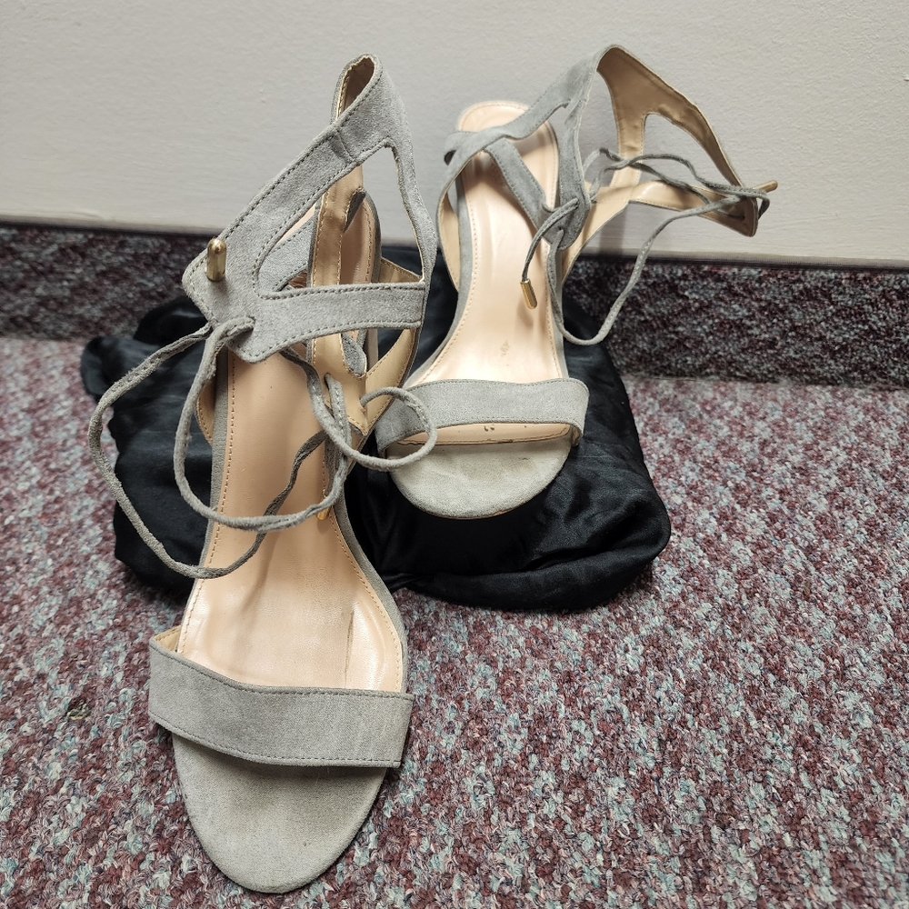 Grey strappy chunky heel - Picture 5 of 6
